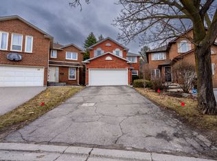 15 Kilbarry Ct, Richmond Hill, ON L4C 6M8