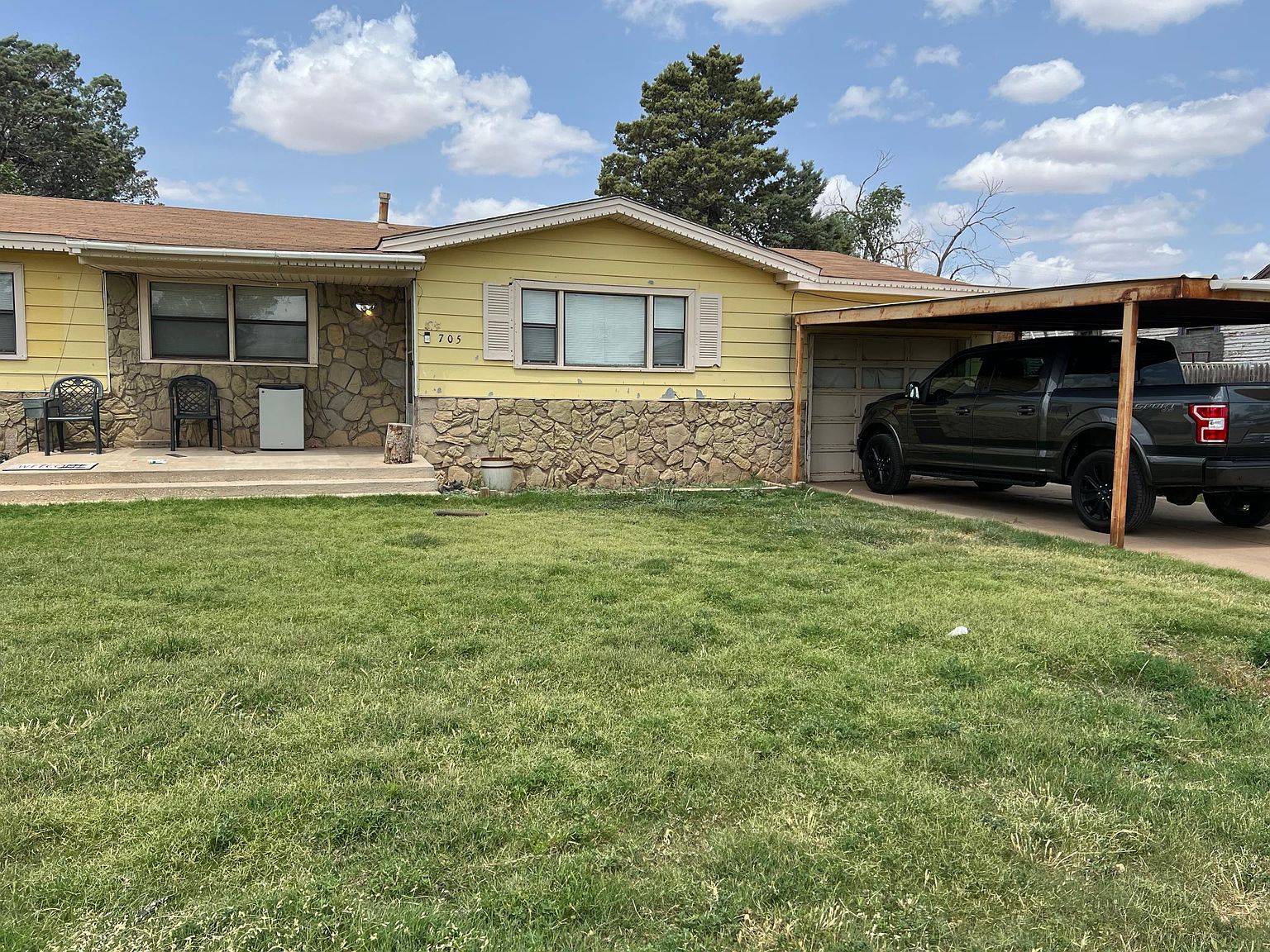 705 N Gaines Ave, Tulia, TX 79088 Zillow