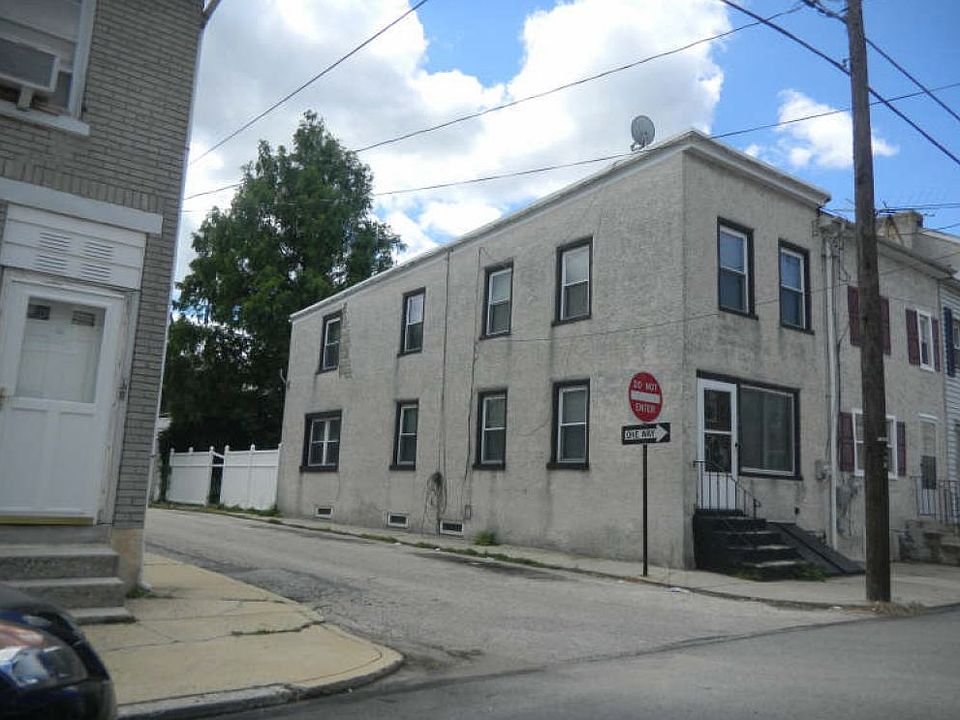 2nd image of 20 W Front St