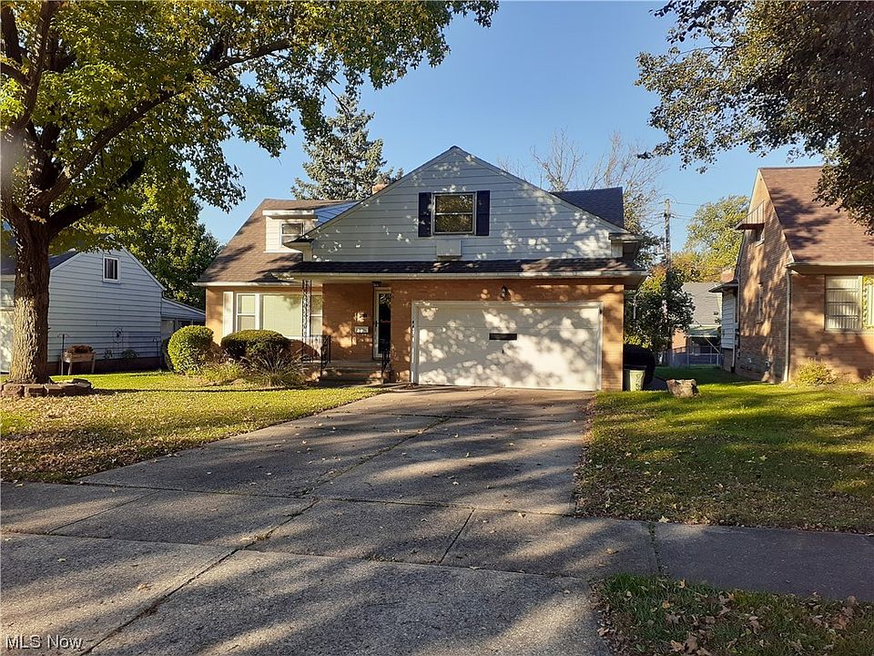 1st image of 4472 W 224th St