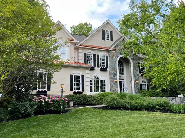 19313 Cissel Manor Dr, Poolesville, MD 20837