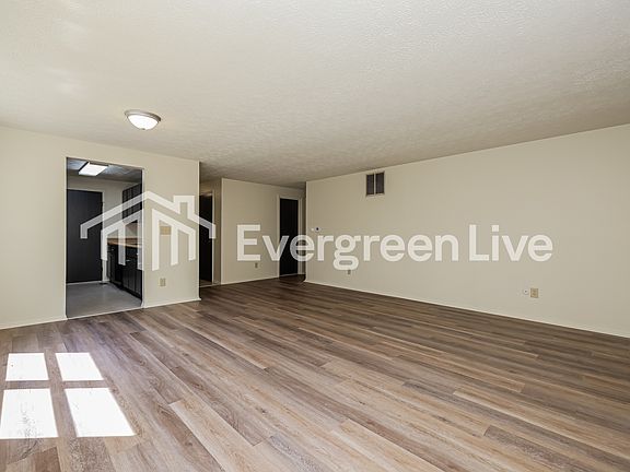 5th image of 8755 Mardi Gras Dr