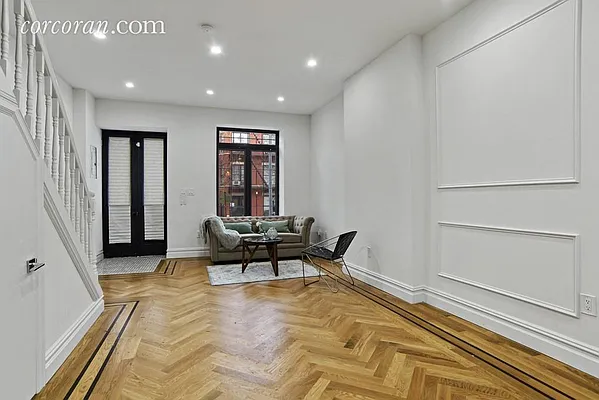 Sold by Corcoran | media 6