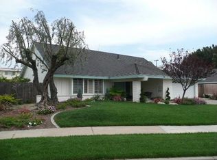 2031 N Lindenholz St, Orange, CA 92865
