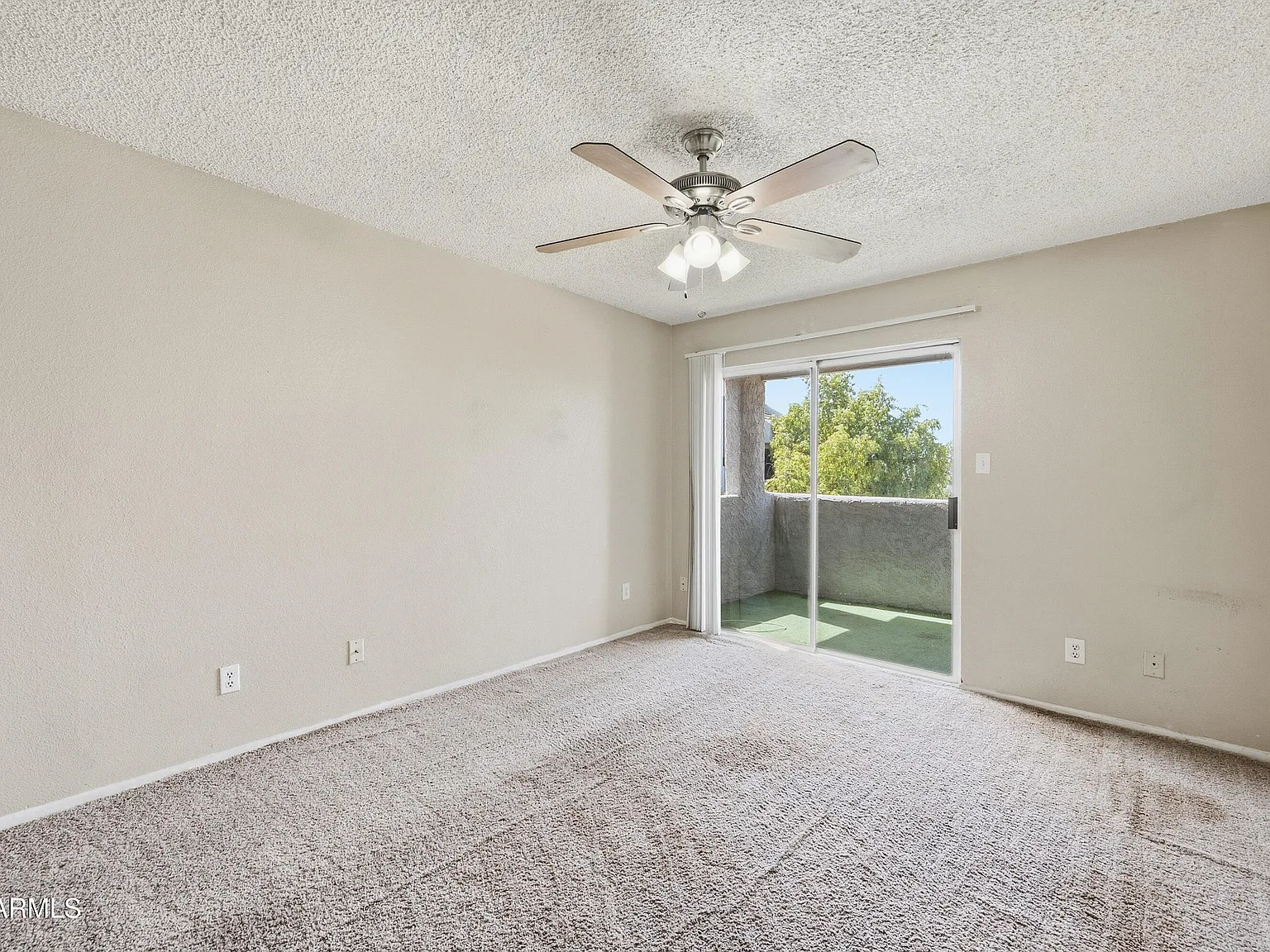 1 bed, 1.0 bath, 582 sqft, $995 — Photo 4