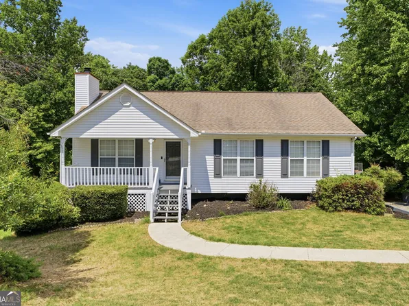 4098 Parks Rd, Flowery Branch, GA 30542
