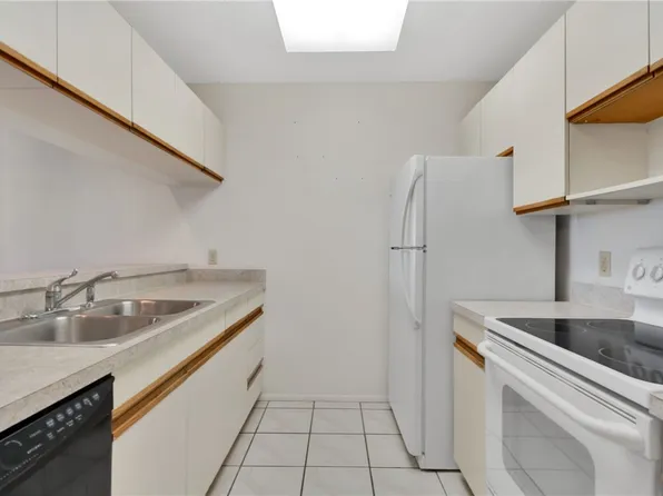 7 Plantation Dr APT 205, Vero Beach, FL 32966