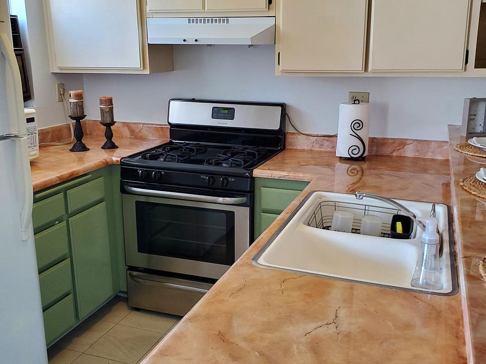 1st image of 18530 Hatteras St Unit 316