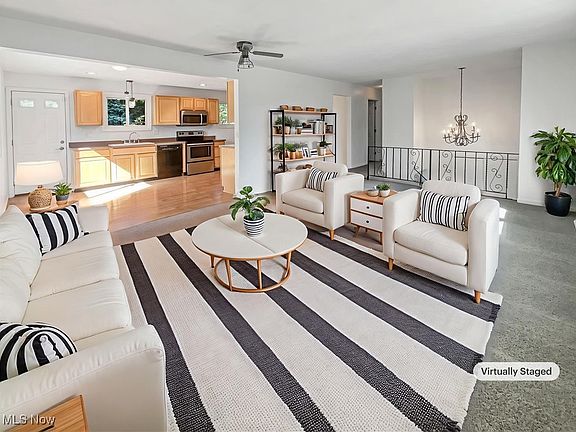 2nd image of 2406 Park Dr
