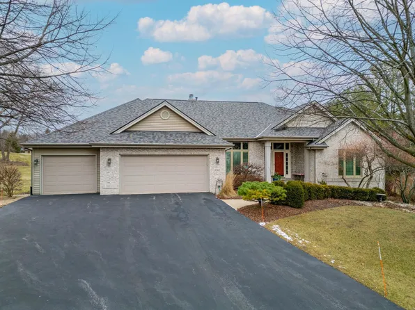 11065 Covington Pl, Belvidere, IL 61008