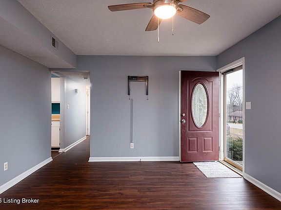 4th image of 10905 Conti Ln