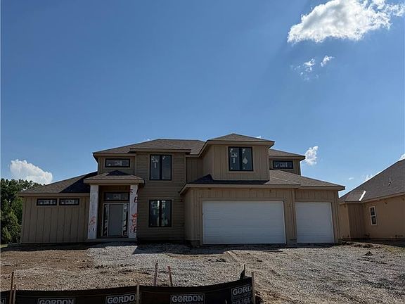 2nd image of 2306 Foxtail Dr