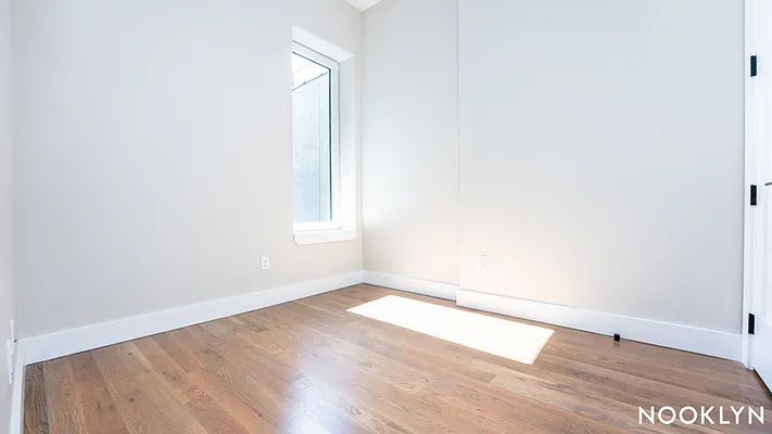 Rented by Nooklyn NYC LLC | media 26
