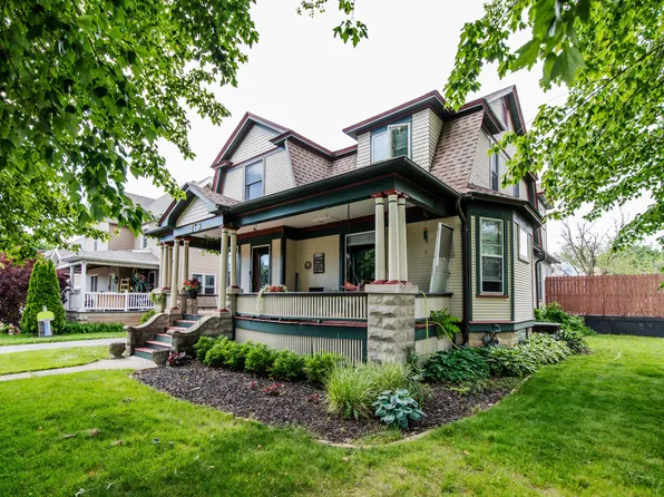 109 W North St, Peotone, IL 60468