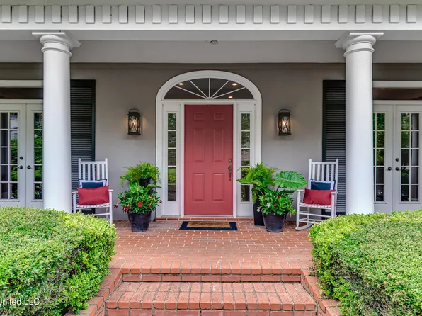 139 Woodlands Green Dr, Brandon, MS 39047