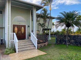 55 Poinciana Rd, Lahaina, HI 96761
