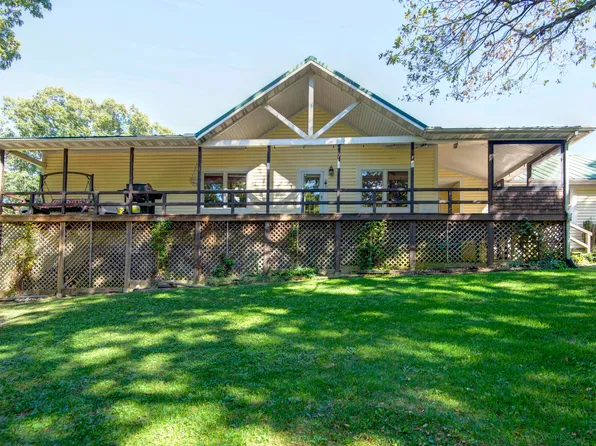 218 Brookside Drive, Seymour, MO 65746