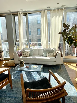 Rented by Compass | media 9