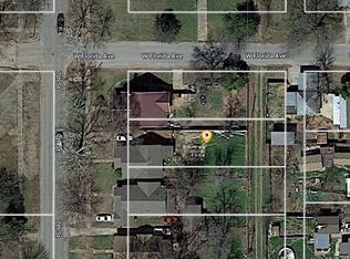 1107 S 7th St, Chickasha, OK 73018