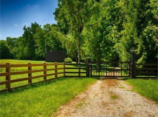 17601 Bailor Rd, Laurelville, OH 43135