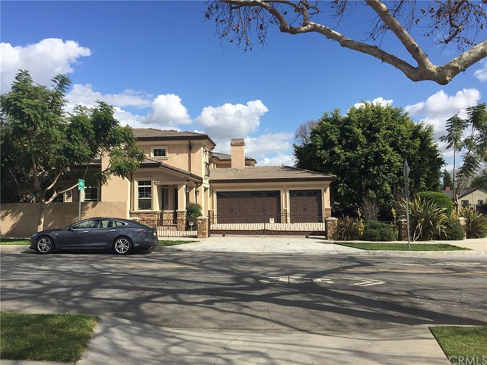 1st image of 9803 Broadway