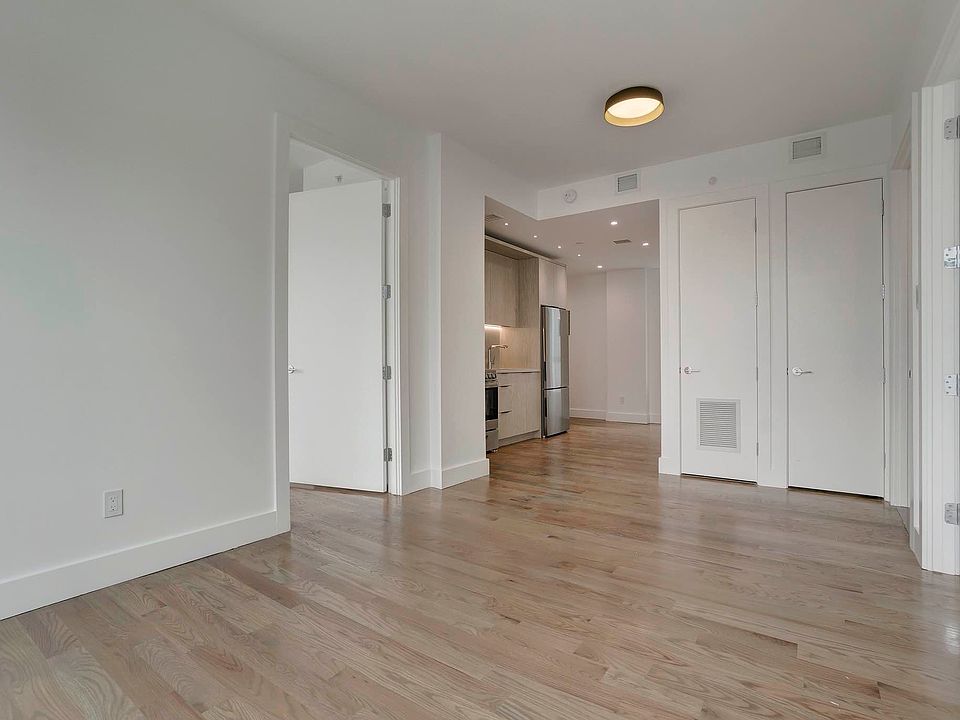 1st image of 150 Erasmus St Unit 106