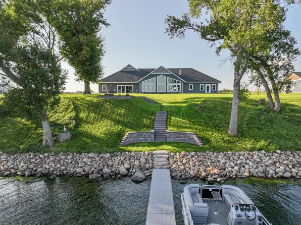 10630 Reno View Dr, Alexandria, MN 56308