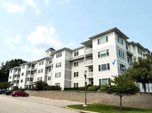 7 Sterling Hill Lane Unit 722, Exeter, NH 03833