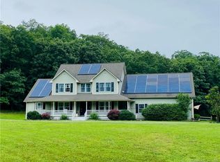 141 Goshen Rd, Moosup, CT 06354