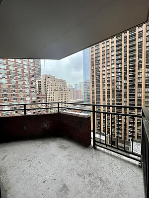 Rented by Corcoran | media 26