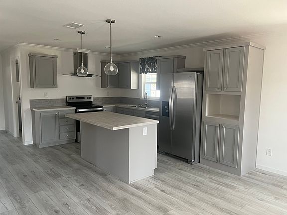 4th image of 16 Desoto Ave #182