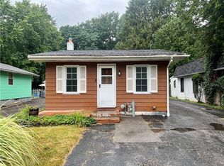 65 Idle Ln, Rochester, NY 14623