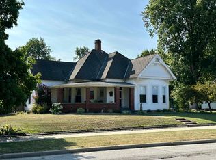 106 N Jefferson St, Worthington, IN 47471