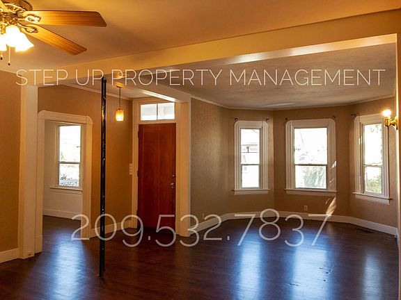 3rd image of 582 Olive St