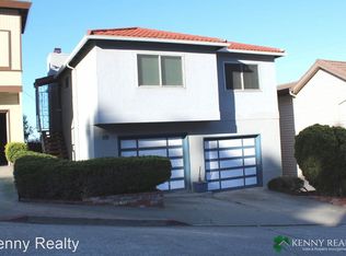 216 Canyon Dr, Daly City, CA 94014