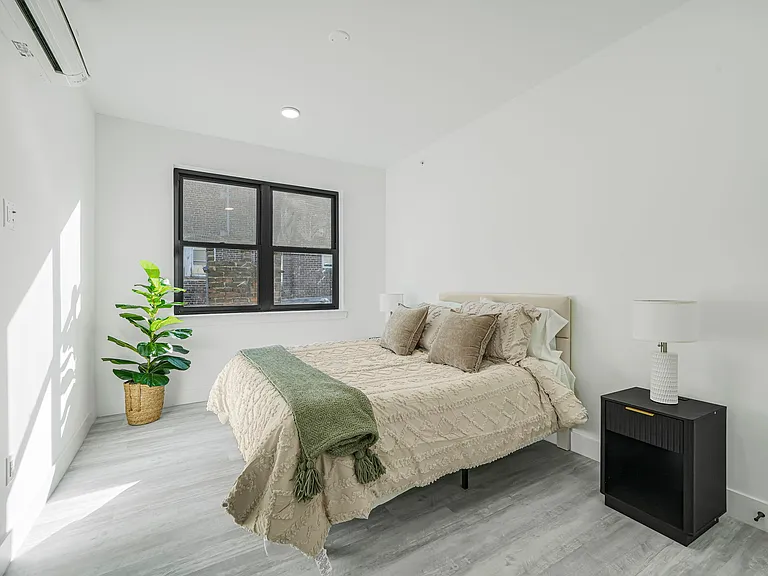 4614 Kennedy Blvd #202 — Photo 16