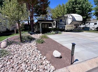 11594 Wedgewood Dr, Apple Valley, CA 92308
