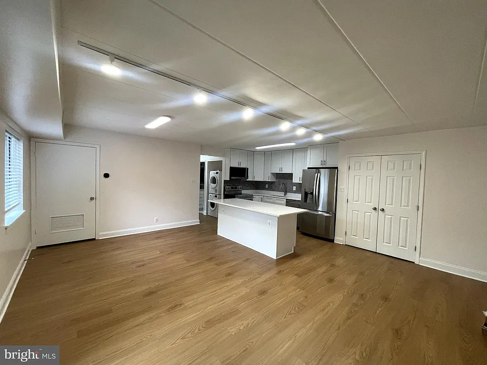 6280 Edsall Rd #301