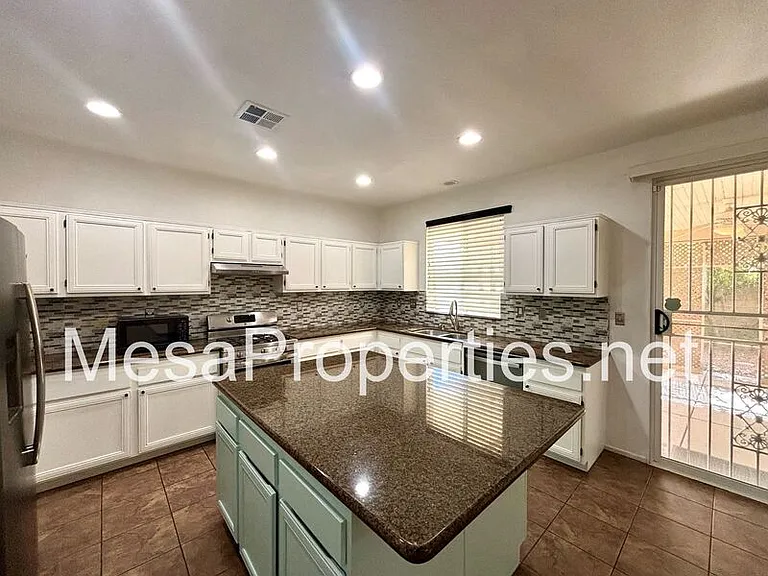 13142 Kootenay Way — Photo 7