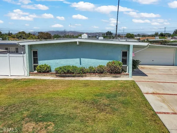 14033 Oval Dr, Whittier, CA 90605