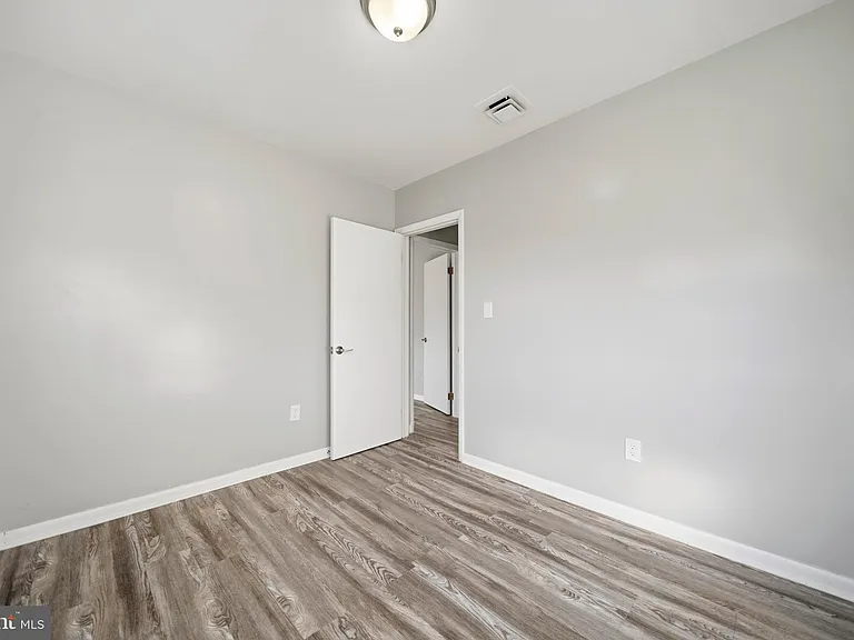 5233 Kerger Rd — Photo 31