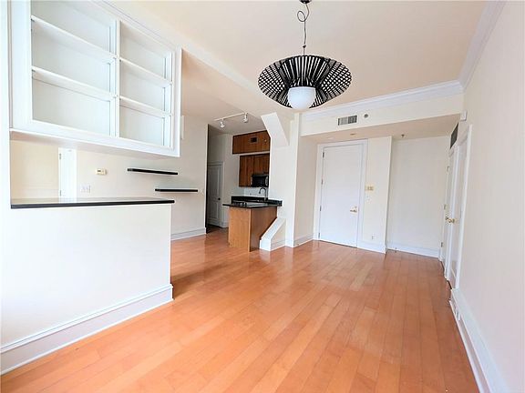 4th image of 57 Forsyth St NW APT 4H