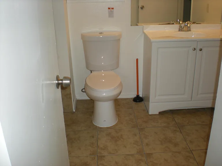 1550 W Ashlan Ave #103 — Photo 7