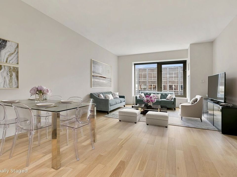 1st image of 75 Wall St APT 27R