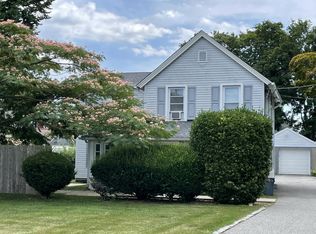 407 Pulaski Rd, East Northport, NY 11731