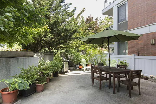 Sold by Brooklyn Real Inc | media 10