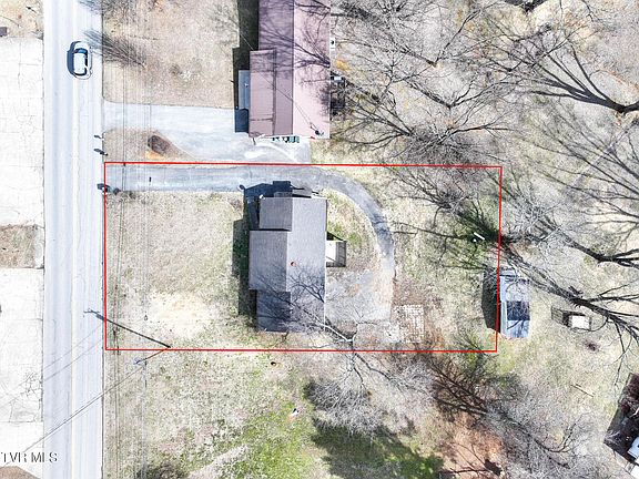 2nd image of 1002 Kiser Blvd