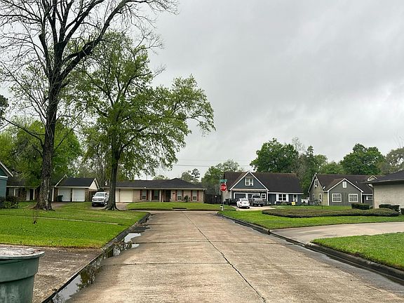 4th image of 6345 Tulip Dr