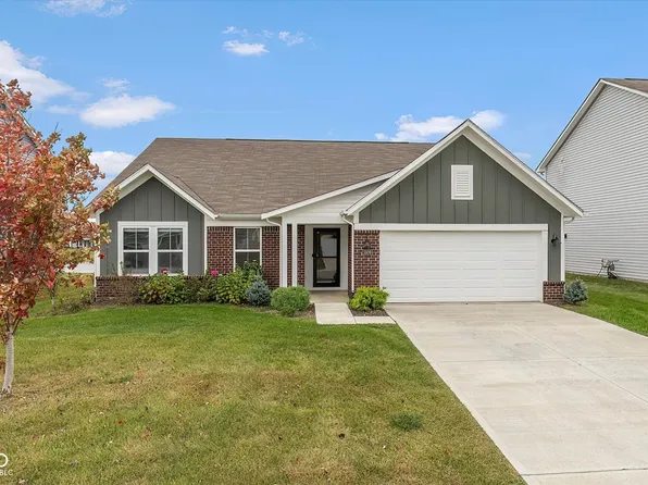 5509 Wood Spring Ln, McCordsville, IN 46055