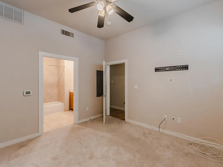6927 Sumner St — Photo 7